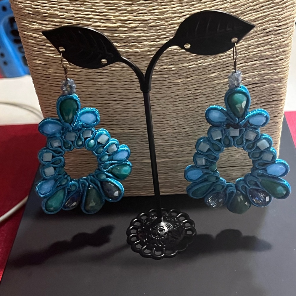 LOVED HANDMADE OF OCEAN BLUESTONES & TRIMMED BLUE SILK ROPE STRINGS EARRINGS